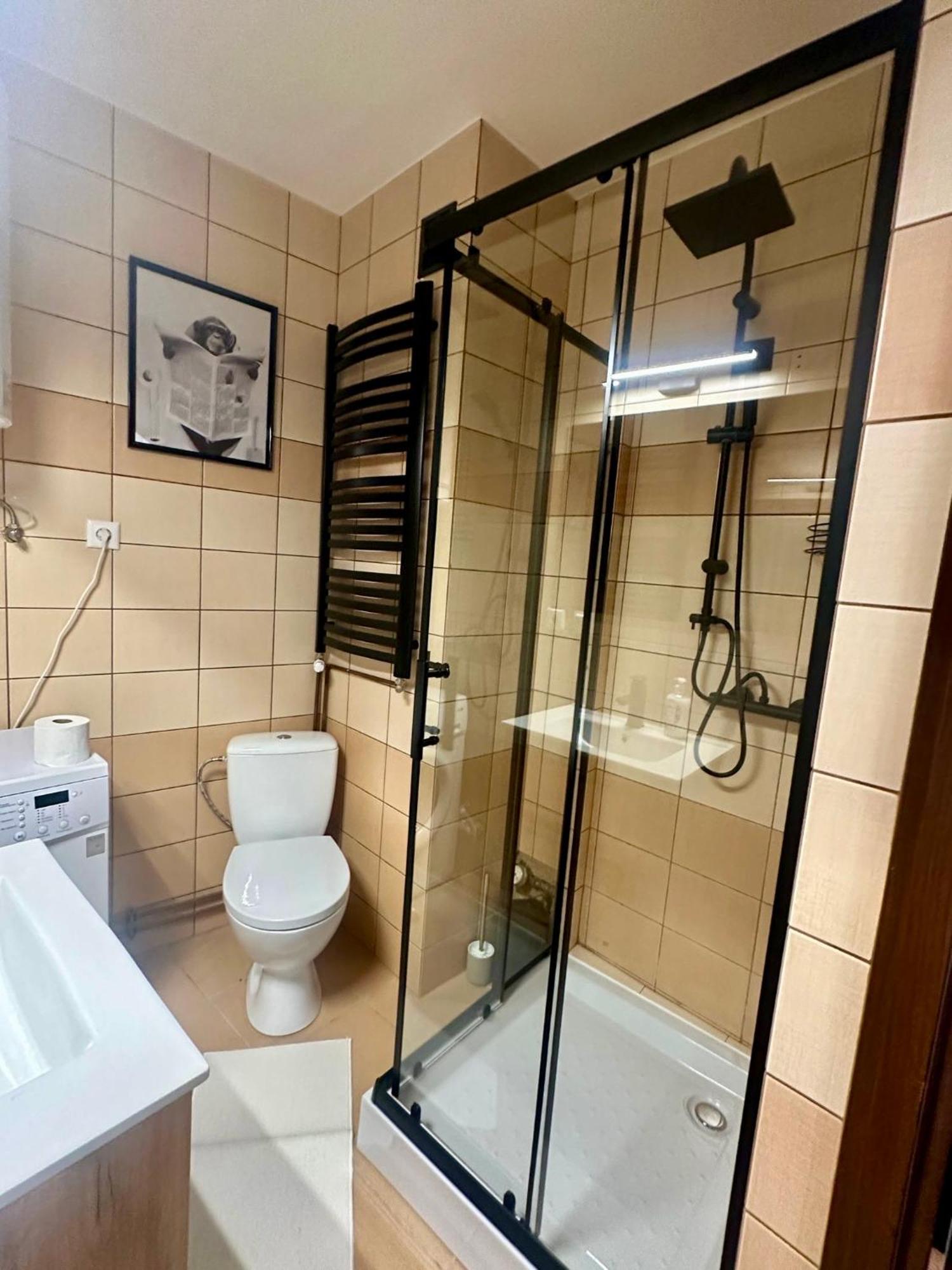 Apartament Wisteria Przemyśl Εξωτερικό φωτογραφία