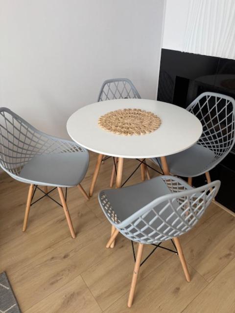 Apartament Wisteria Przemyśl Εξωτερικό φωτογραφία